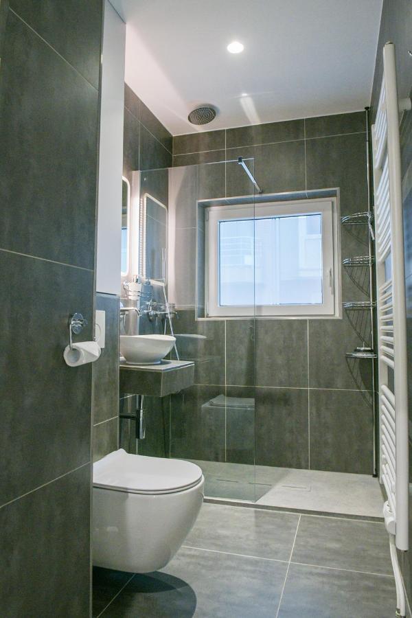Modern Gelijkvloers Gezinsappartement Knokke-Heist Luaran gambar