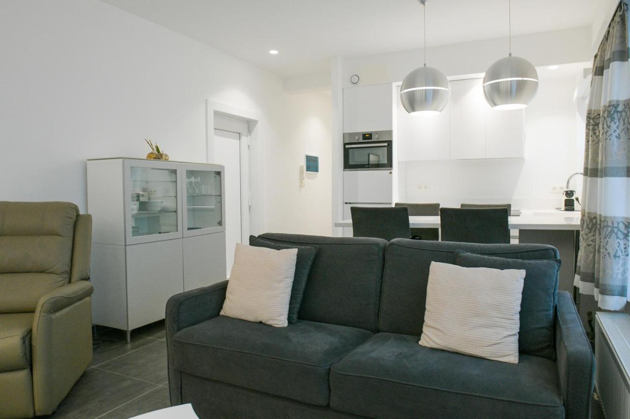 Modern Gelijkvloers Gezinsappartement Knokke-Heist Luaran gambar